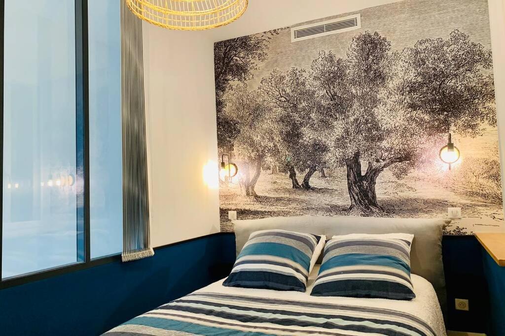 Apartment Le Phoceen : T4 Balcon Vue Vieux-port Marseilles