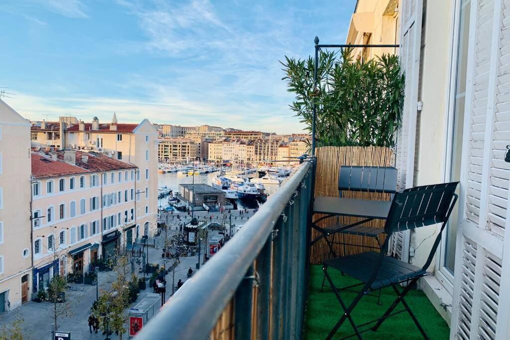 Le Phoceen : T4 Balcon Vue Vieux-port Apartment *